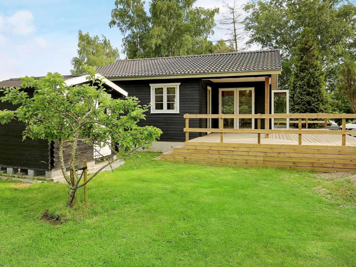 4 Person Holiday Home In Skibby 外观 照片